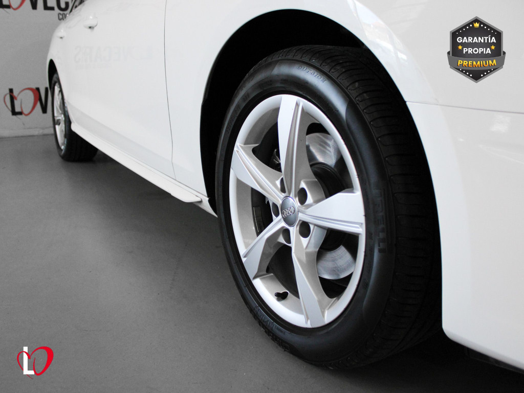 AUDI A4 AVANT 35 TDI S TRONIC ADVANCED 163 de segunda mano