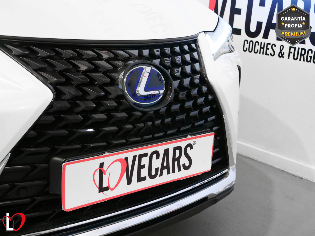 LEXUS UX 250H HYBRID 2WD 184 de segunda mano