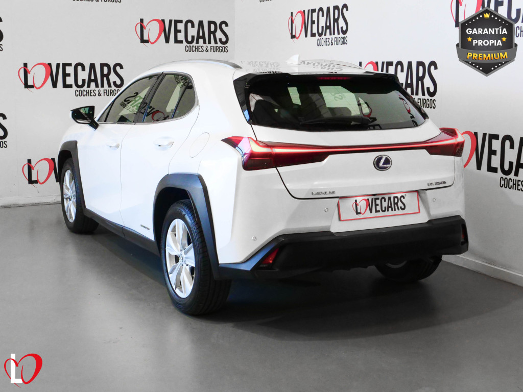 LEXUS UX 250H HYBRID 2WD 184 de segunda mano