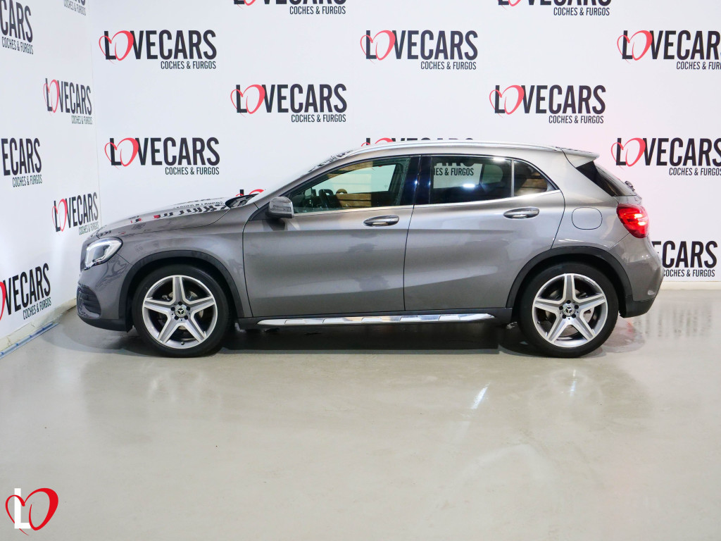 MERCEDES GLA 200 D AUTOMÁTICO AMG 136 de segunda mano