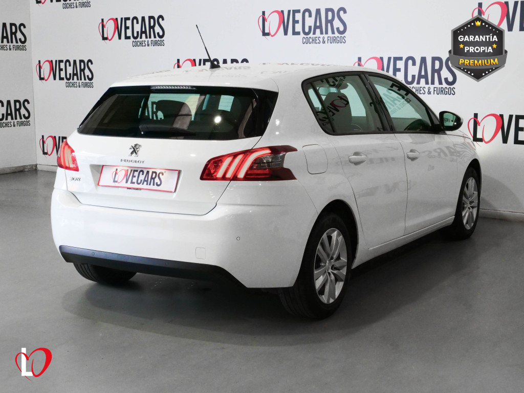 PEUGEOT 308 1.5 BlueHDI ACTIVE PACK 6 VEL 130 de segunda mano