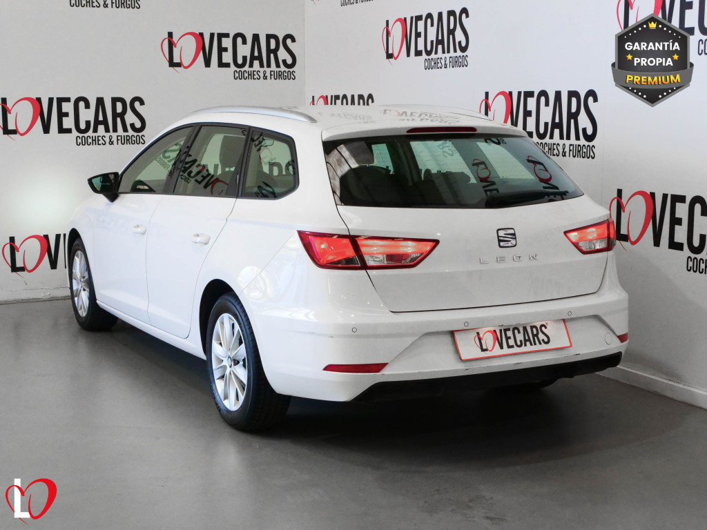 SEAT LEON ST 1.6 TDI ST STYLE 115 de segunda mano