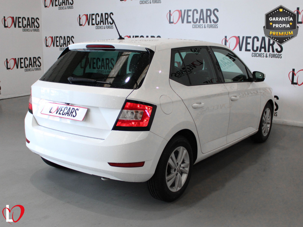 SKODA FABIA 1.0 TSI AMBITION PLUS 95 de segunda mano