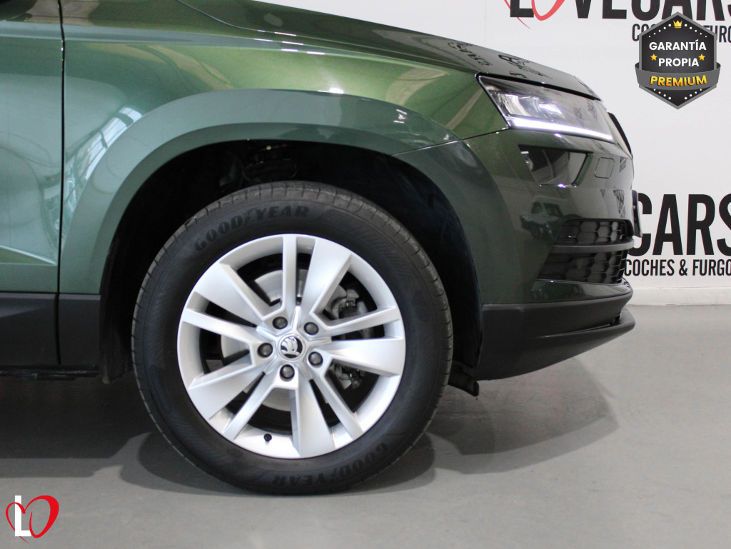 SKODA KAROQ 2.0 TDI DSG STYLE 4X4 150 de segunda mano