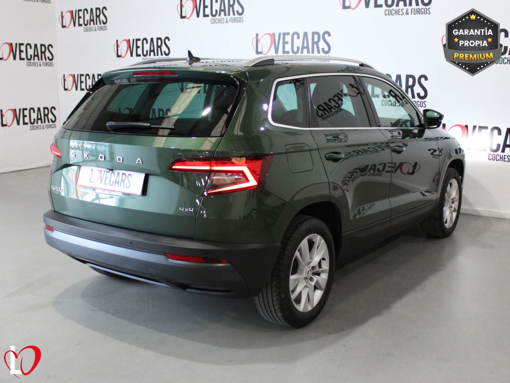 SKODA KAROQ 2.0 TDI DSG STYLE 4X4 150 de segunda mano