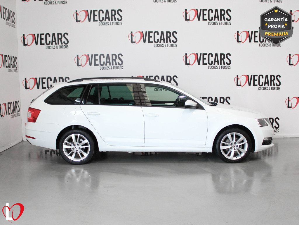 SKODA OCTAVIA COMBI 2.0 TDI LIKE 6 VEL 150 de segunda mano