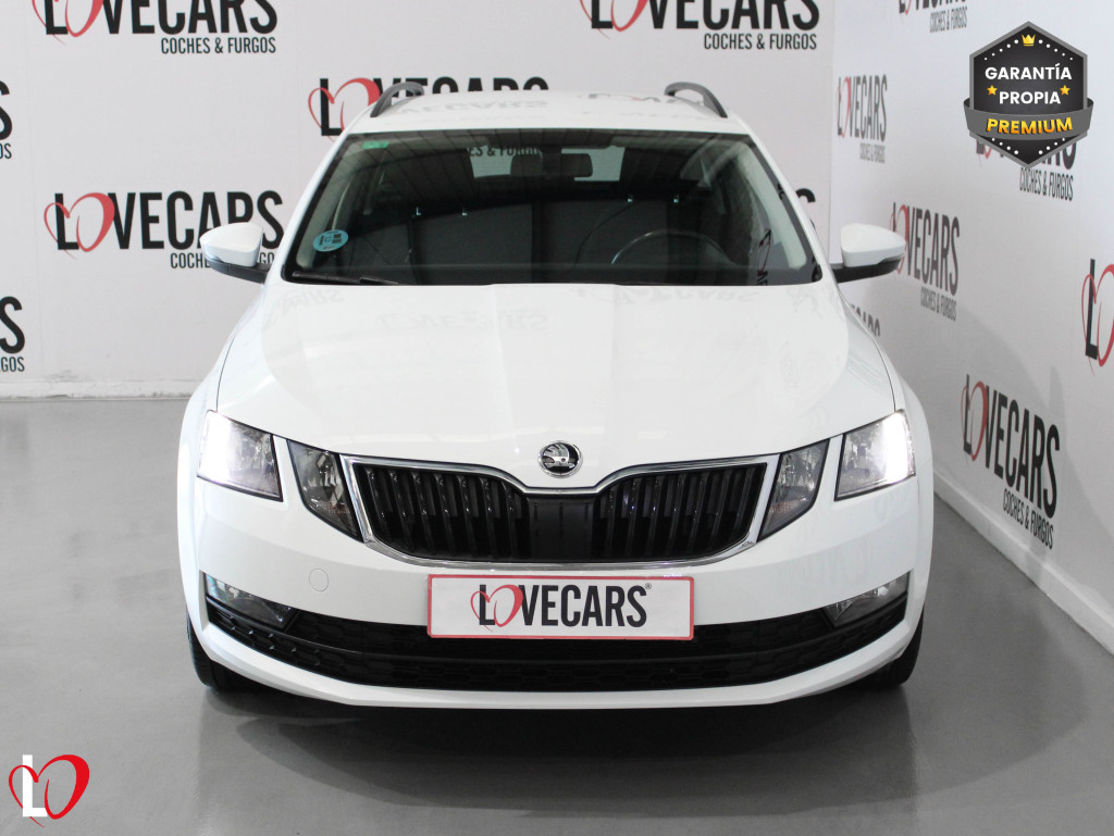 SKODA OCTAVIA COMBI 2.0 TDI LIKE 6 VEL 150 de segunda mano