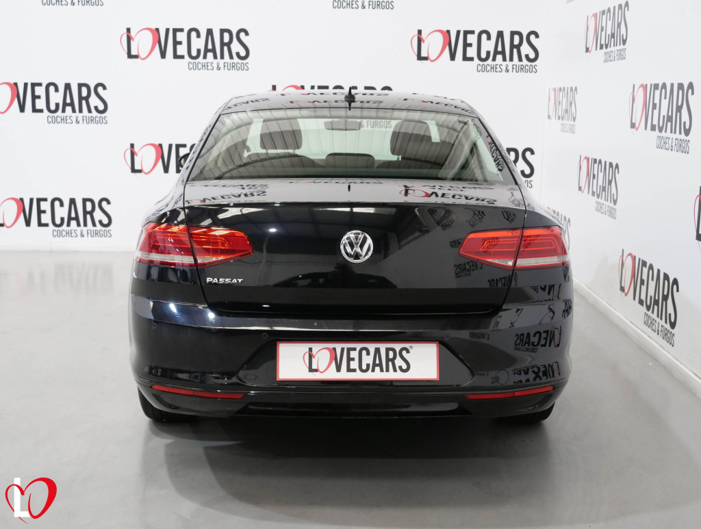 VOLKSWAGEN PASSAT 2.0 TDI EDITION 6 VEL 150 de segunda mano