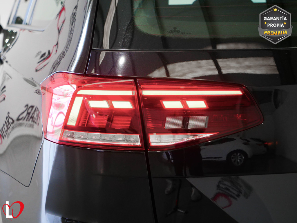 VOLKSWAGEN PASSAT VARIANT 1.6 TDI DSG EDITION 120 de segunda mano