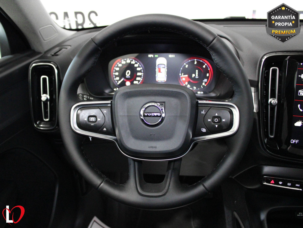 VOLVO XC 40 2.0 D3 BUSINESS PLUS AUTOMÁTICO TECHO 150 de segunda mano