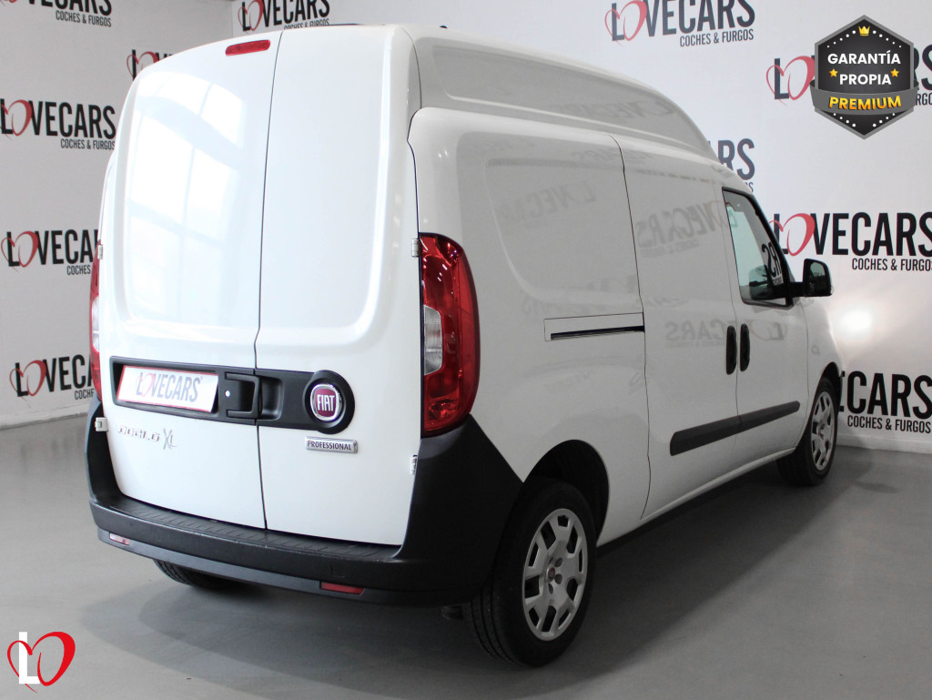 FIAT DOBLO 1.6 MTJ FURGÓN CERRADO XL 3 PLAZAS 6 VEL 105 de segunda mano