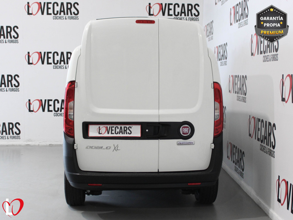 FIAT DOBLO 1.6 MTJ FURGÓN CERRADO XL 3 PLAZAS 6 VEL 105 de segunda mano