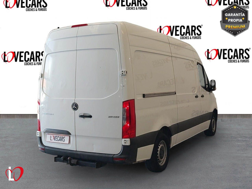 MERCEDES SPRINTER 311 2.2 DCI L2 H2 FURGÓN 6 VEL 115 de segunda mano