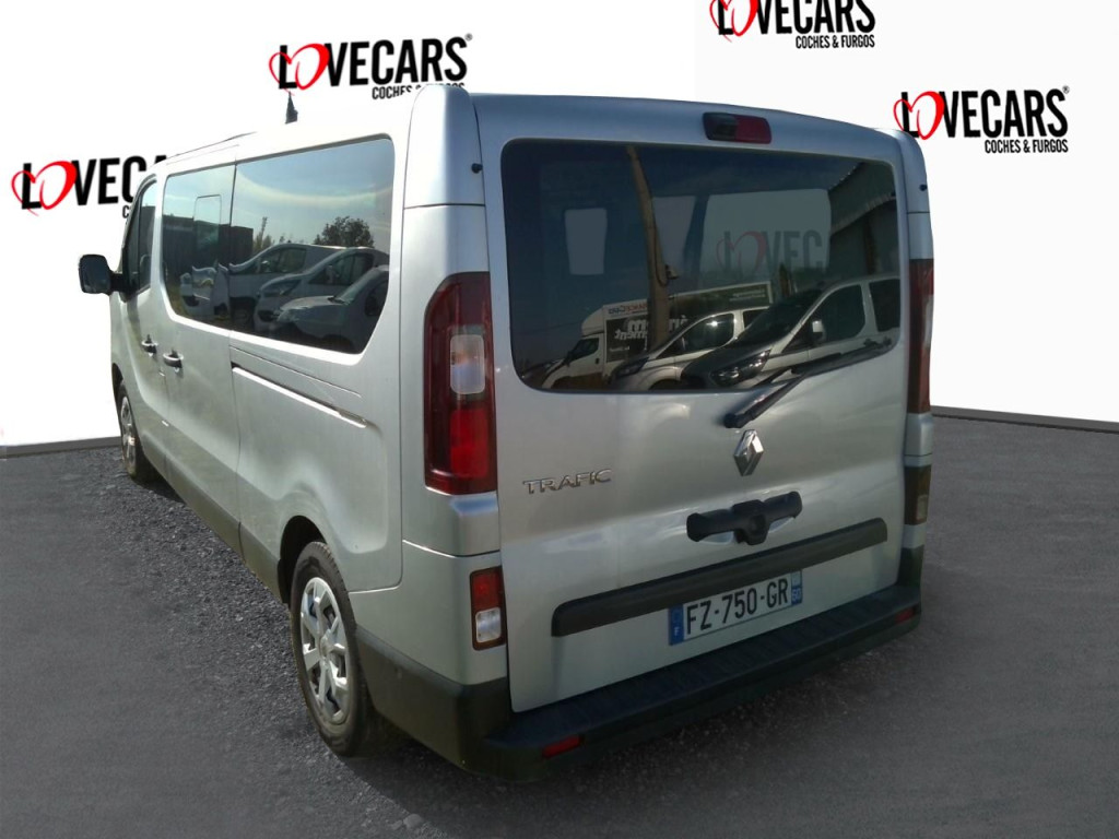 RENAULT TRAFIC 2.0 DCI LARGA COMBI 9 150 de segunda mano