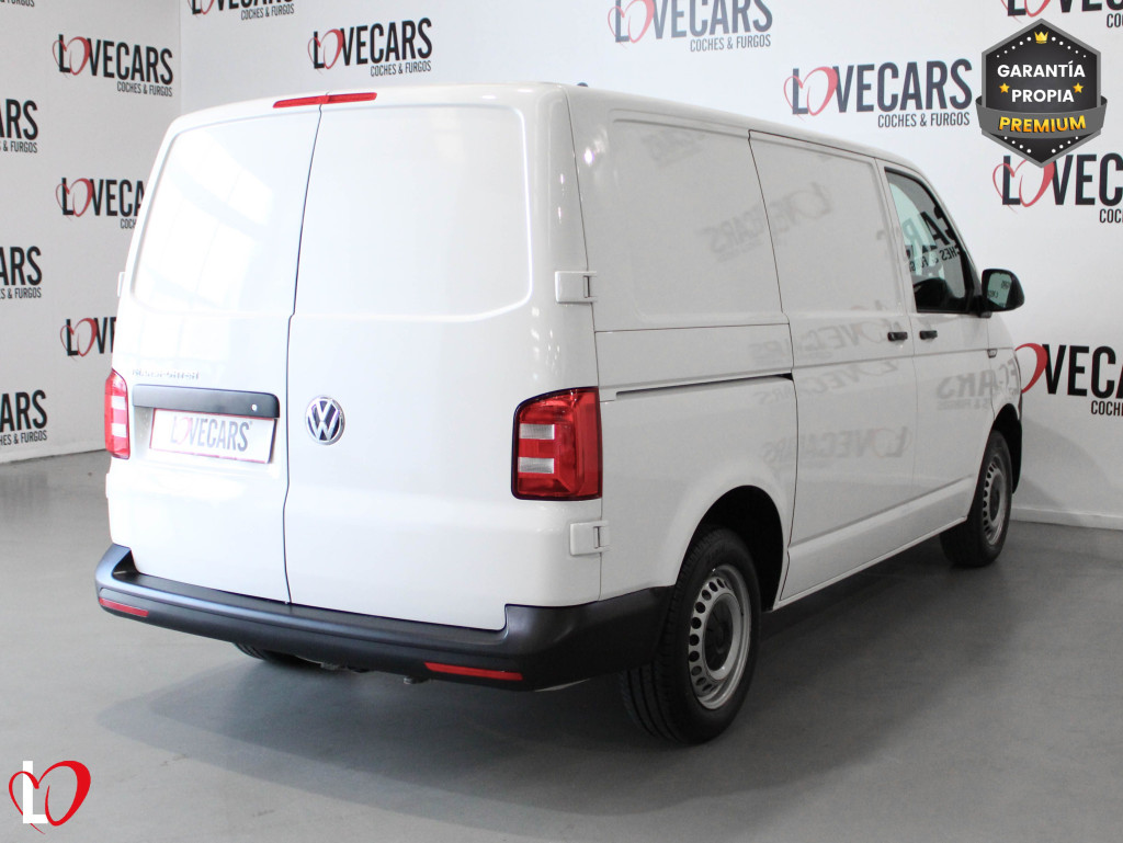 VOLKSWAGEN TRANSPORTER 2.0 TDI FURGÓN TALLER 6 VEL 150 de segunda mano